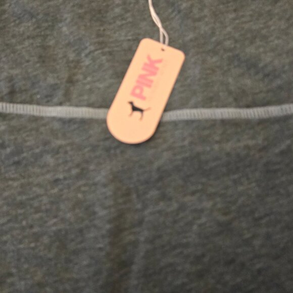 PINK Victoria's Secret Women's Gray Tank - Size L - NWT - Picture 4 of 5